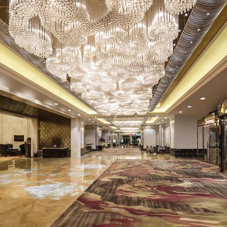 Jinjiang International Hotel אורומקי מראה חיצוני תמונה