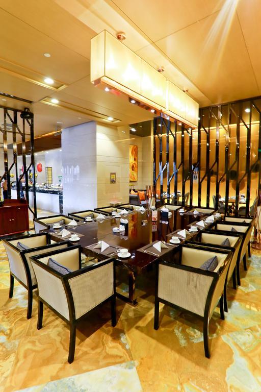 Jinjiang International Hotel אורומקי מראה חיצוני תמונה