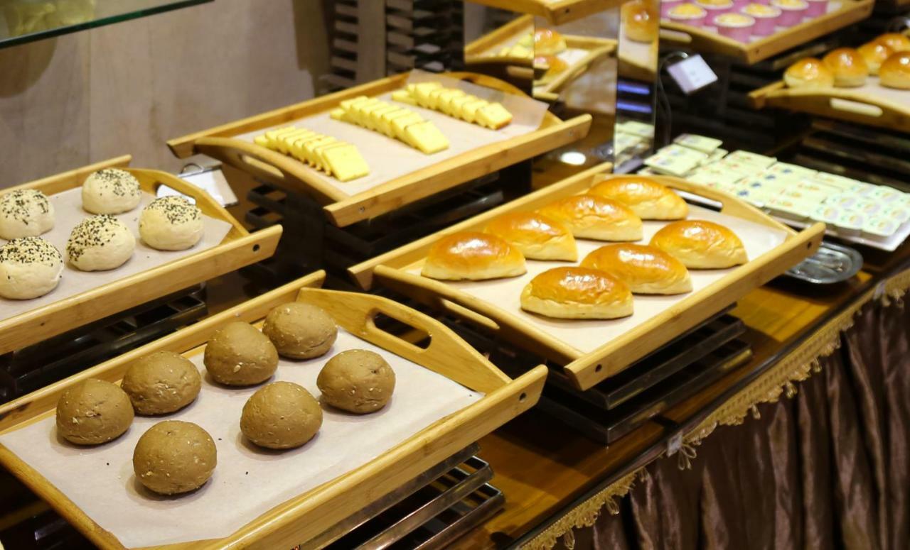 Jinjiang International Hotel אורומקי מראה חיצוני תמונה