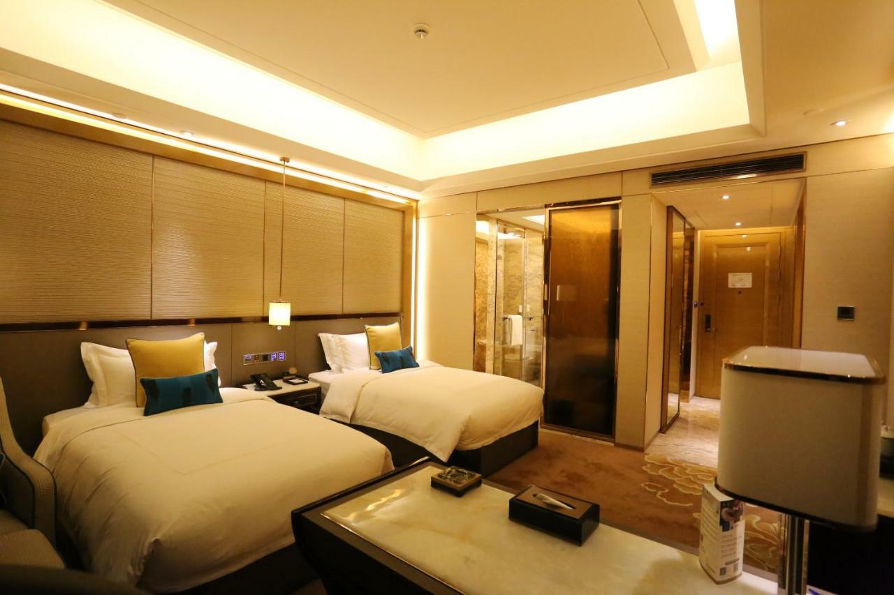 Jinjiang International Hotel אורומקי מראה חיצוני תמונה